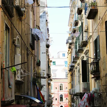 Spezzano 22 - Centro Storico Montesanto *